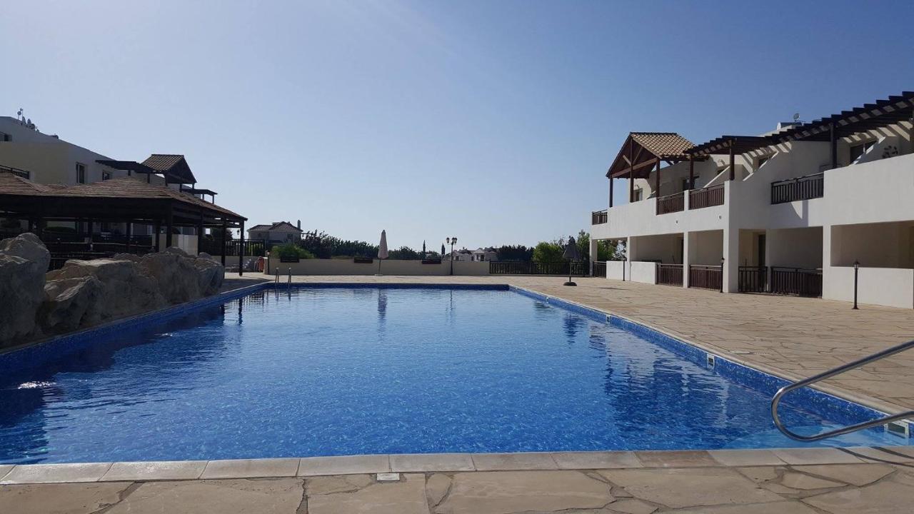Pleasantly Furnished Apartment B201 With Large Terrace, Wi-Fi & Android Tv Пейя Екстер'єр фото